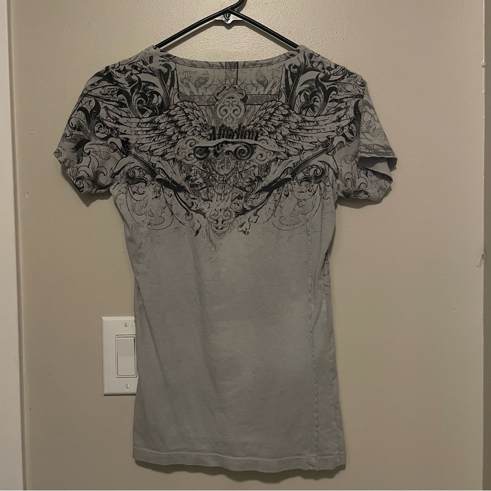 Women’s Affliction T Shirt - Picture 4 of 4